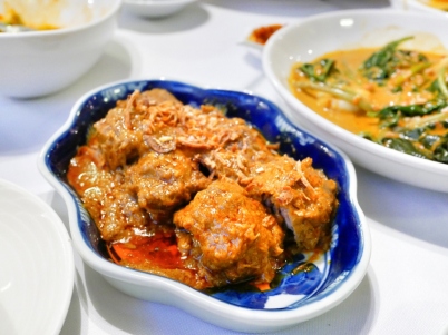 Rendang Sapi (Beef simmered in coconut sauce) - $18++